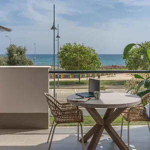 Heima In Front Of The Sea Appartement